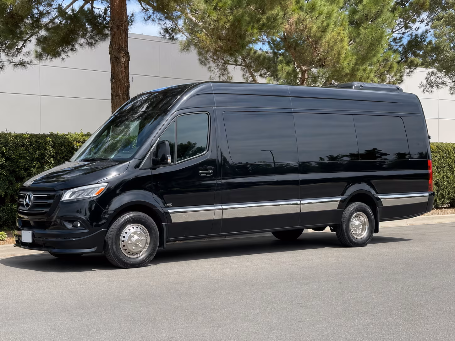 Jacksonville Corporate Transportation party bus exterior