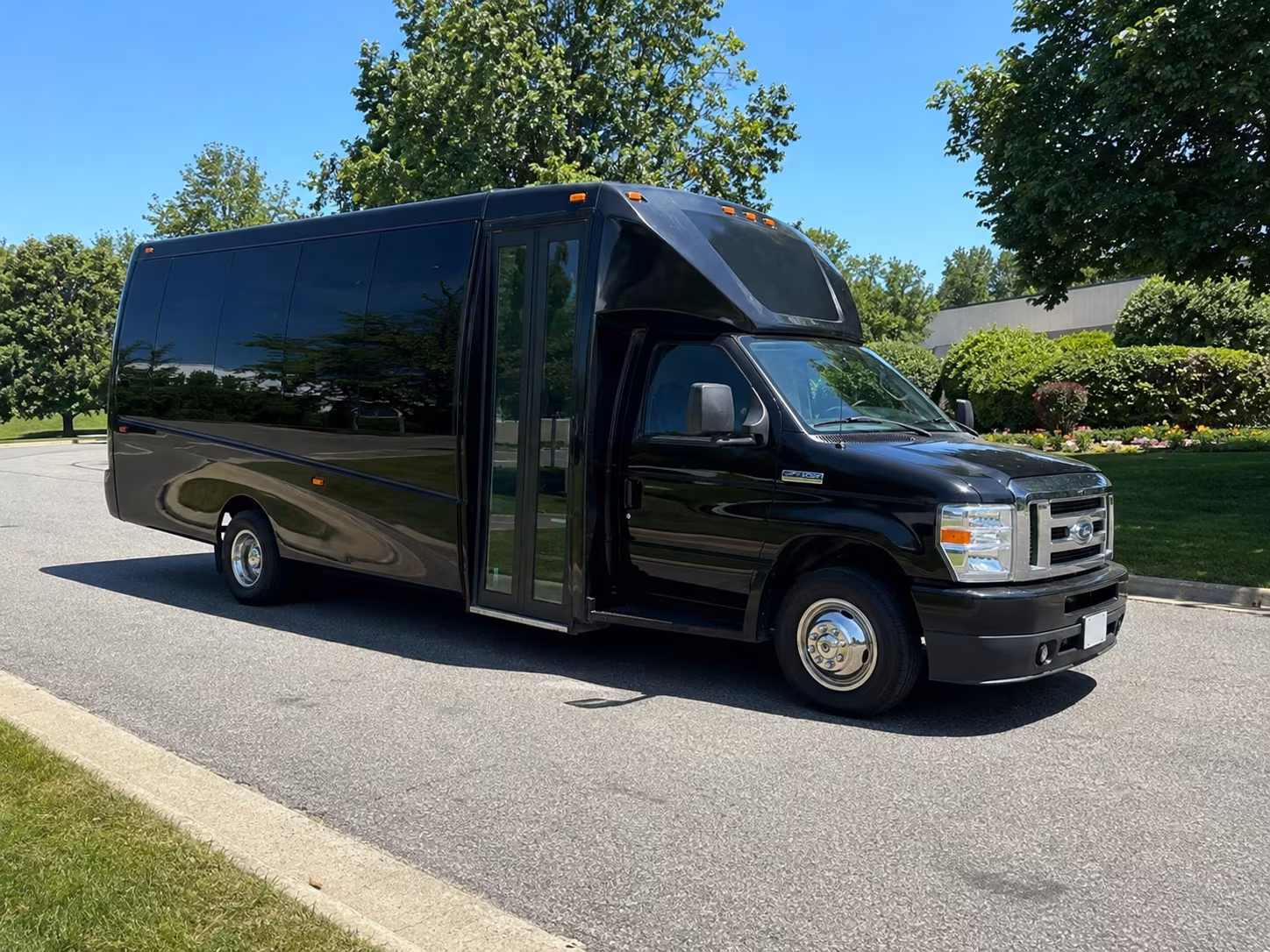 Jacksonville Wedding Transportation party bus exterior